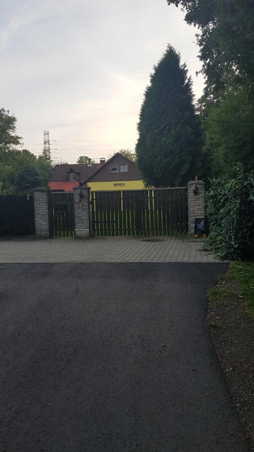 Turystyczny Apartament Na Poddaszu Skoczów Buitenkant foto
